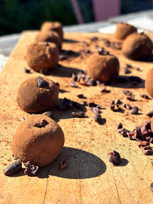 Brigadeiro | Brazilian Chocolate Truffles (Nut-free, Gluten-free, Vegan Option)